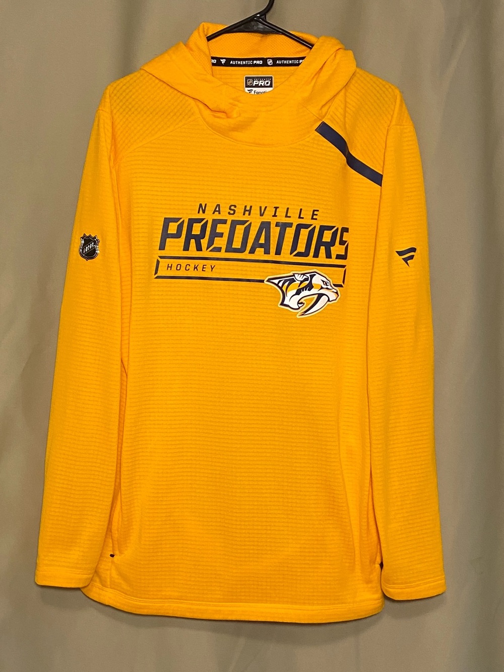 Nashville Predators Fanatics Gold Authentic Pro Rink RagIan Hockey Hoodie L